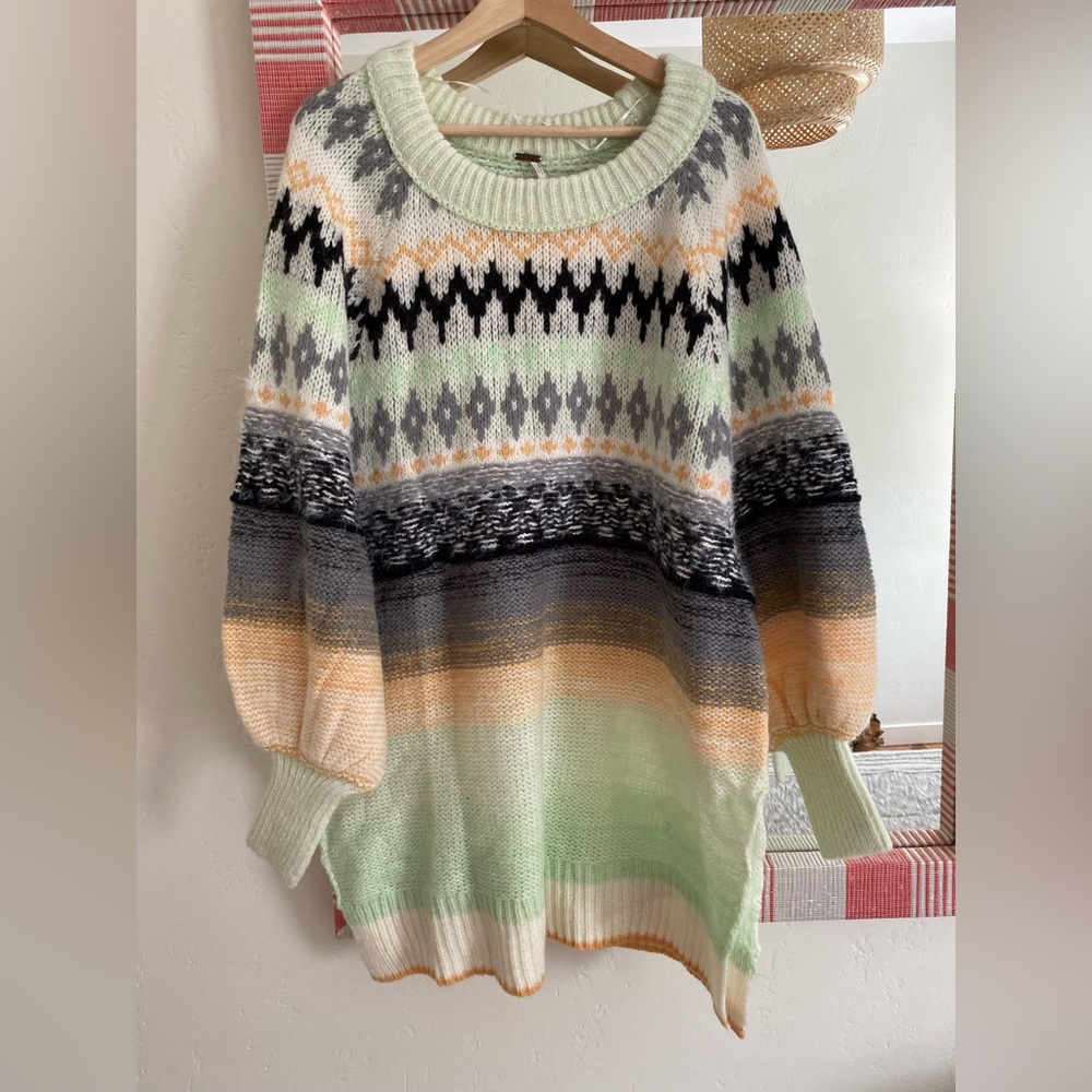 New Free People✨Frozen Forest Oversized Tunic Knit Sweater - Picture 2 of 6